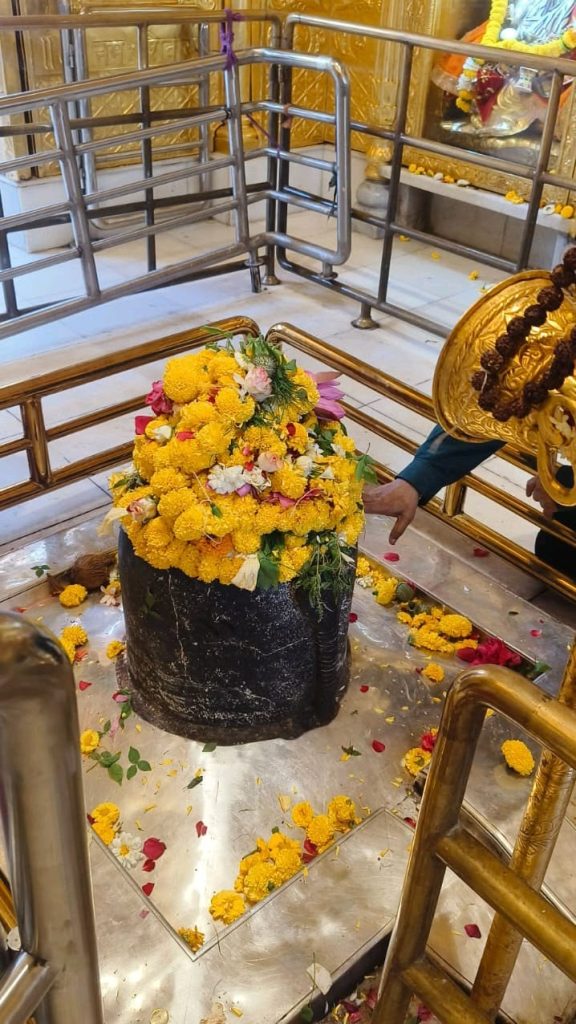 Babulnath Temple 3