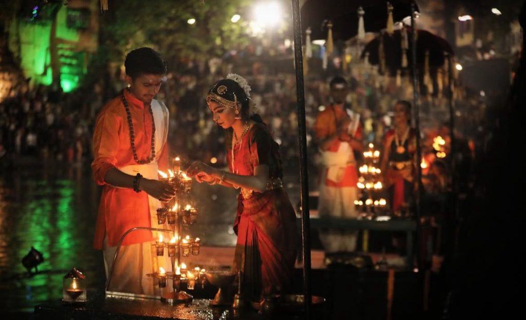 Banganga Aarti - Mumbai