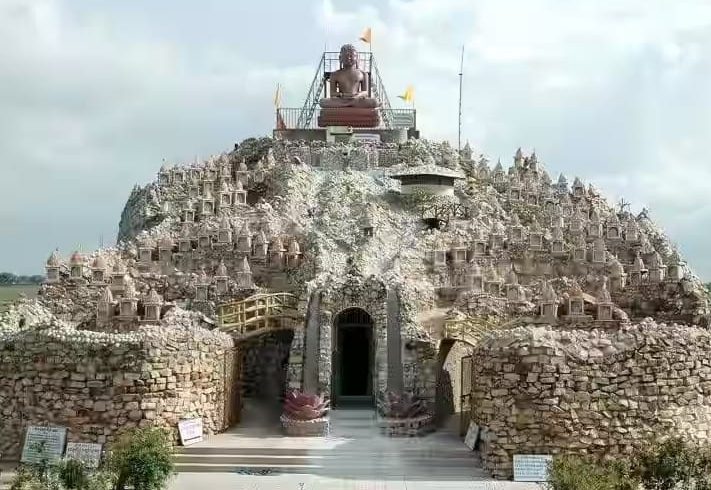 Rushiabhdev Jain temple