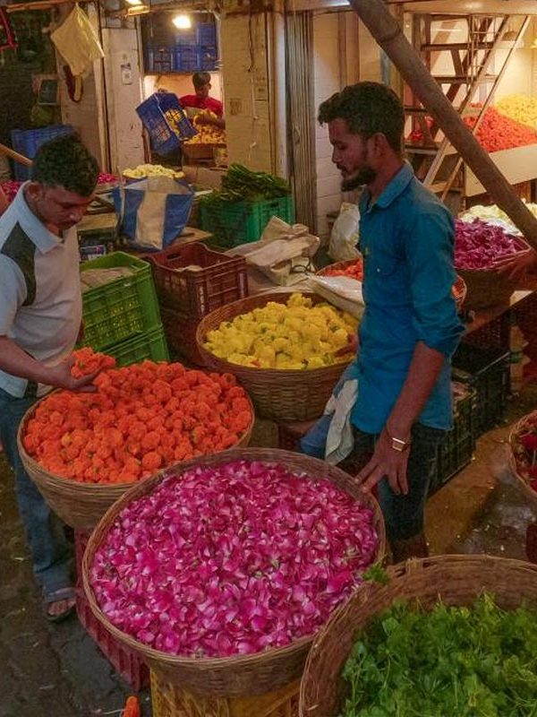 dadar flower market