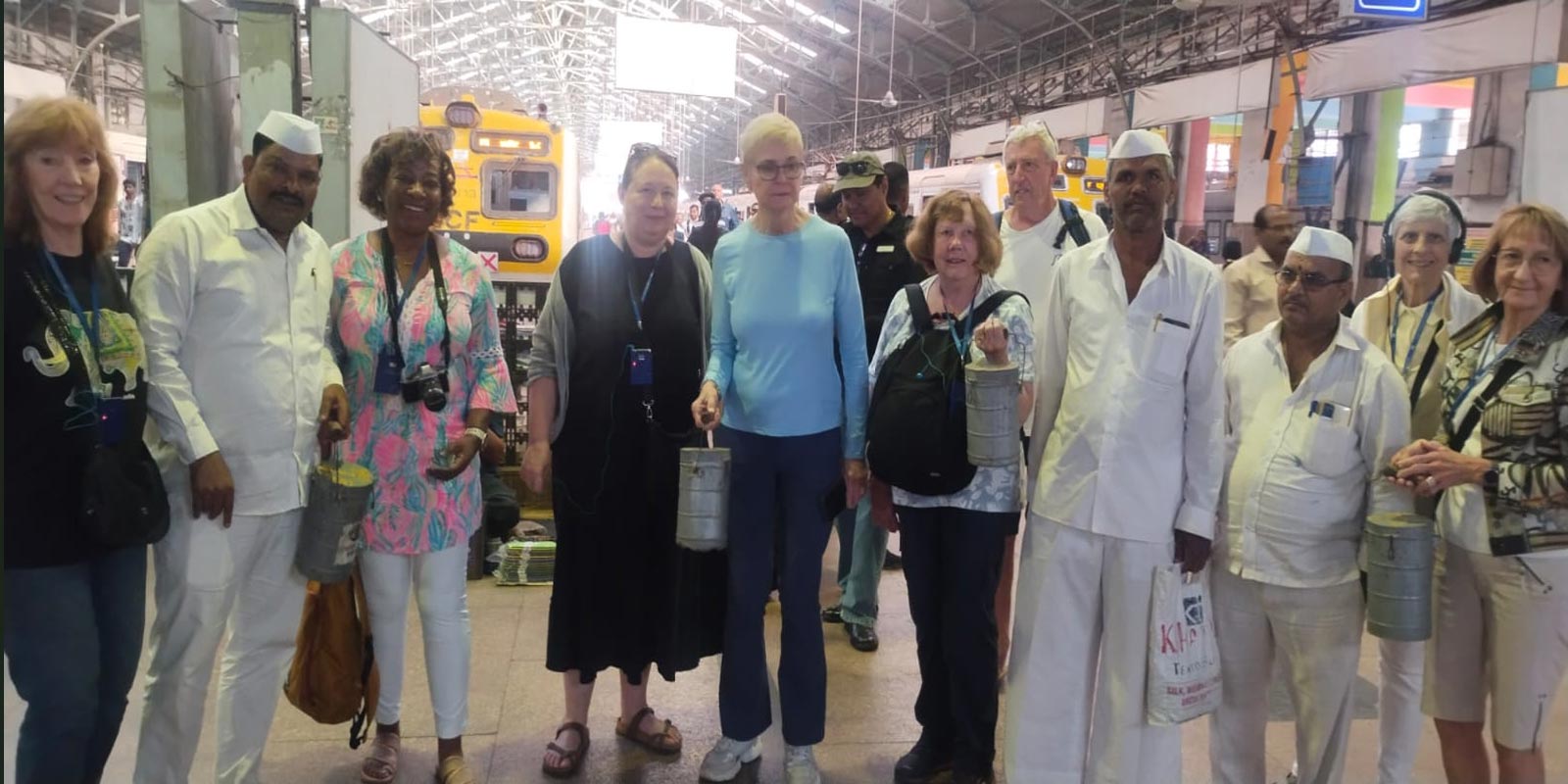 dabbawallas and tourists